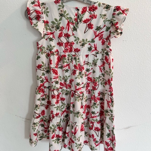 Girls Bundle of 4 Dresses

Size 8 - Picture 5 of 9